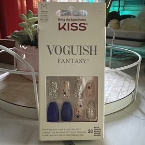 KISS Vogüish Fantasy Press-On Nails - Blue, Silver & Clear with Stars. MED